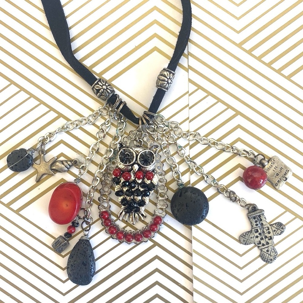 Boho necklace red black silver